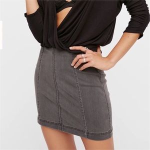 Free People Faded Black Gray Modern Femme Denim Miniskirt Size 0 Boho Grunge